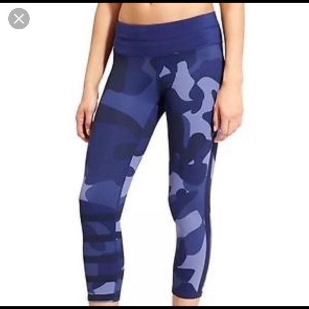 Athleta navy camo leggings